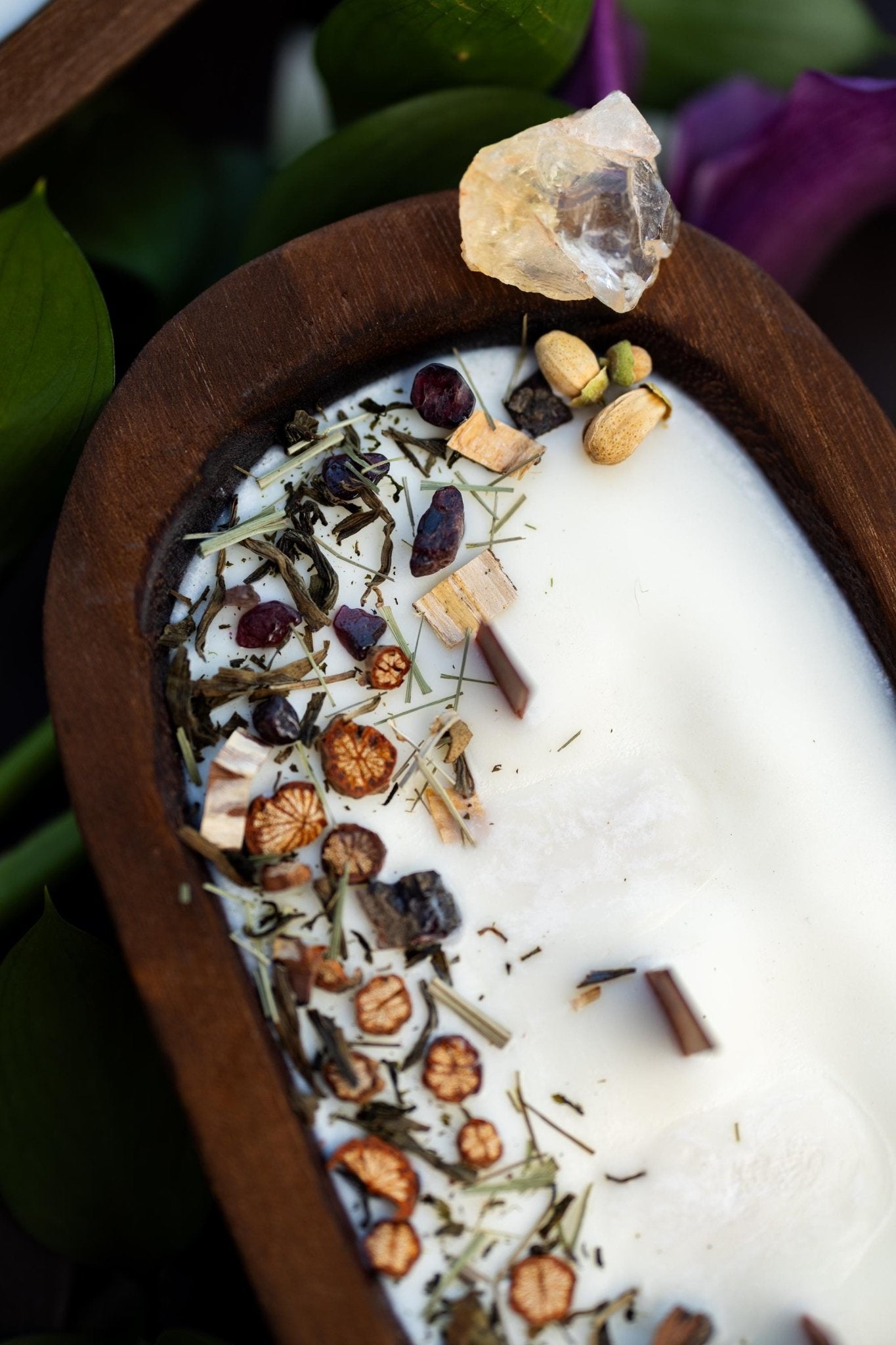 WOOD DOUGH BOWL Crystal Candle Natural/Stone Candle Spell Candle /Crystal Infused Candle / Dry Flowers Candle /Housewarming Gift 3 Wood Wick